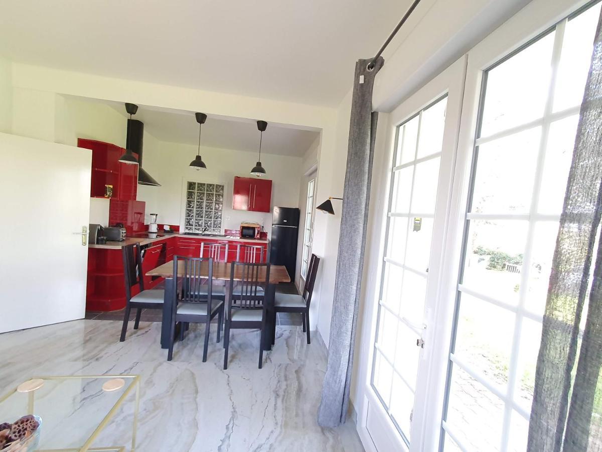 Logement Entier Avec Grand Jardin Et Parking Wifi 6 Et Fibre Berck المظهر الخارجي الصورة